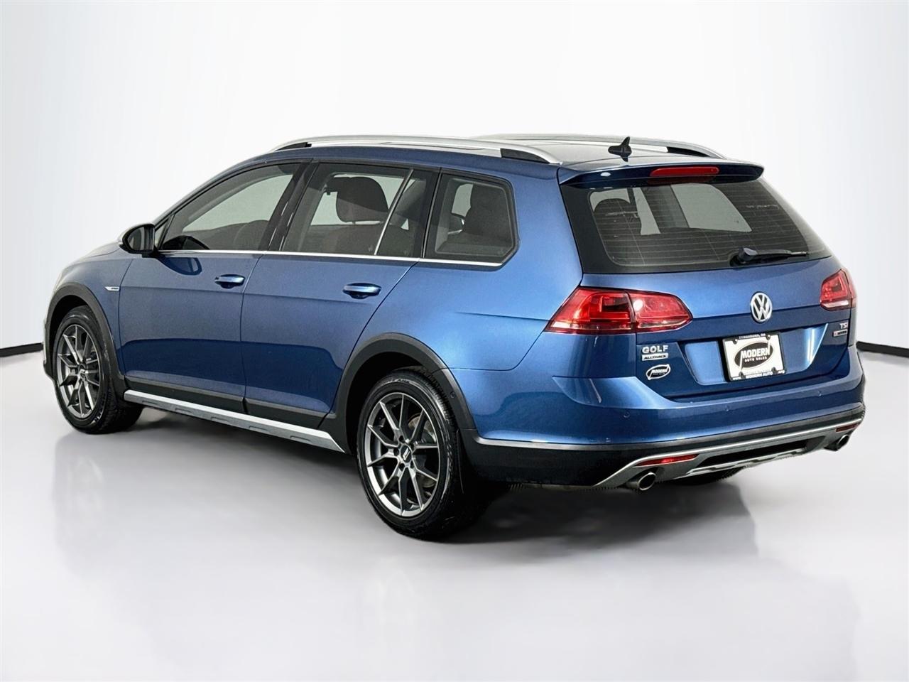 Volkswagen Golf Alltrack 1.8T SEL DSG 2017