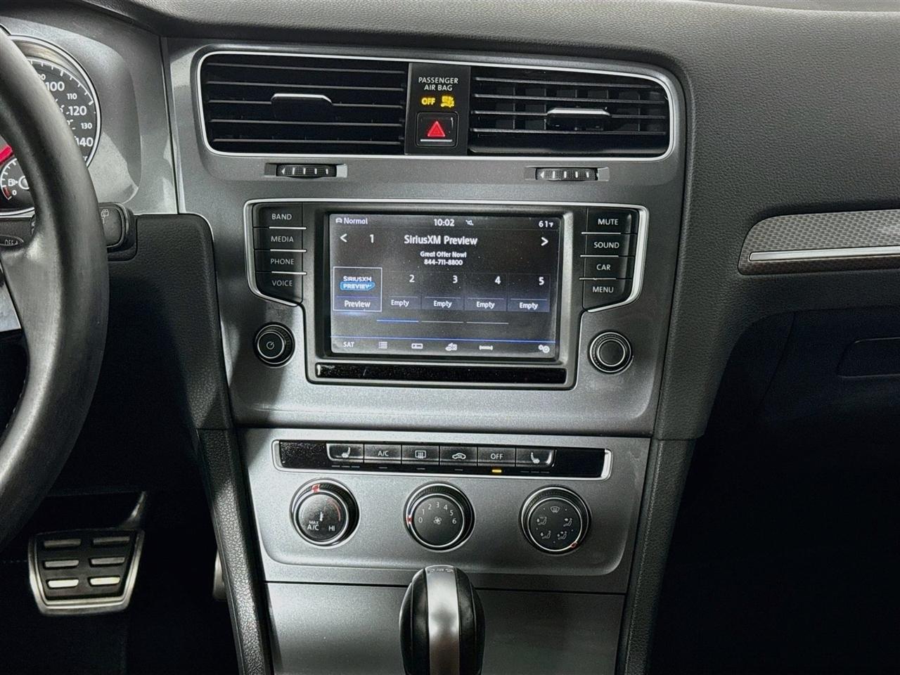 Volkswagen Golf Alltrack 1.8T SEL DSG 2017