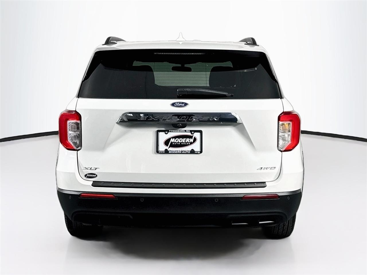 Ford Explorer XLT 4WD 2023