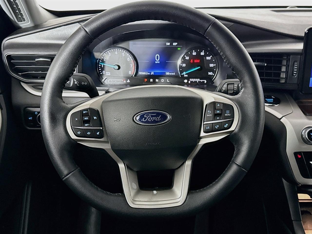 Ford Explorer XLT 4WD 2023