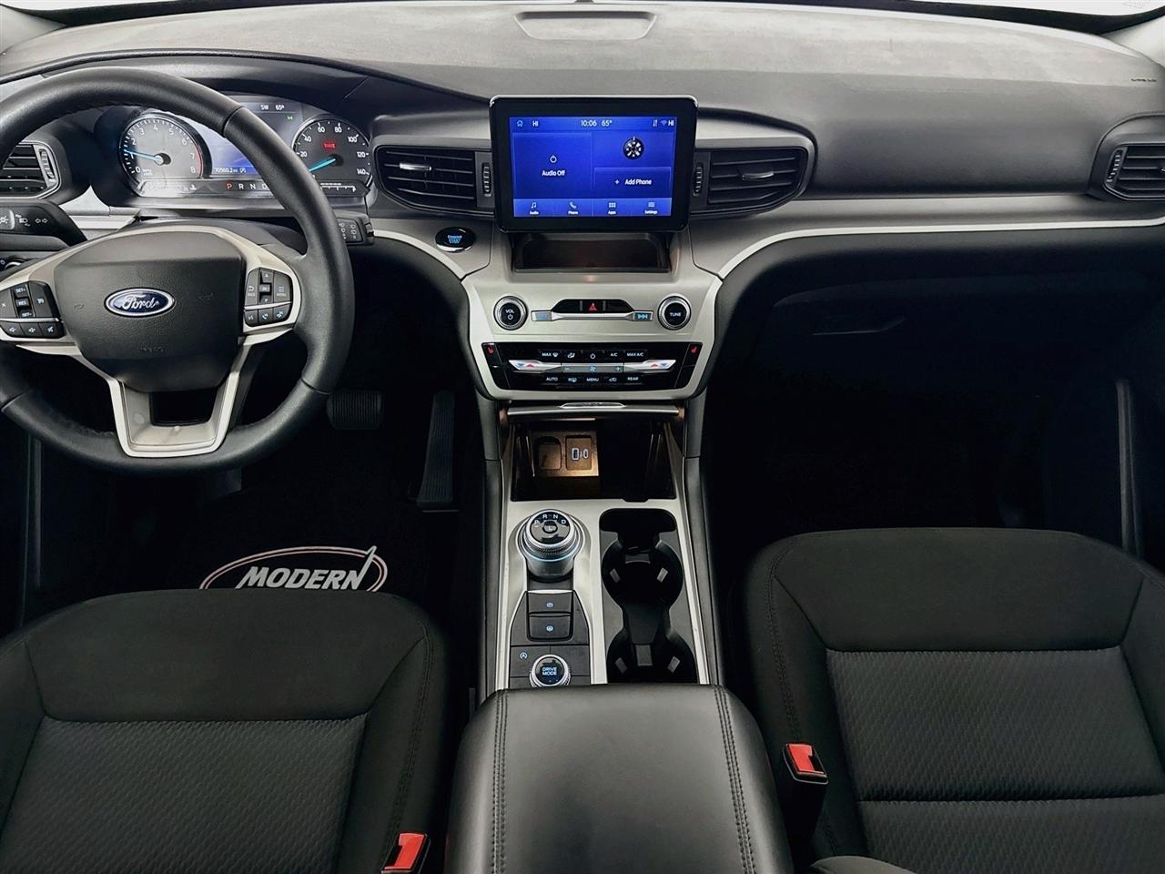 Ford Explorer XLT 4WD 2023