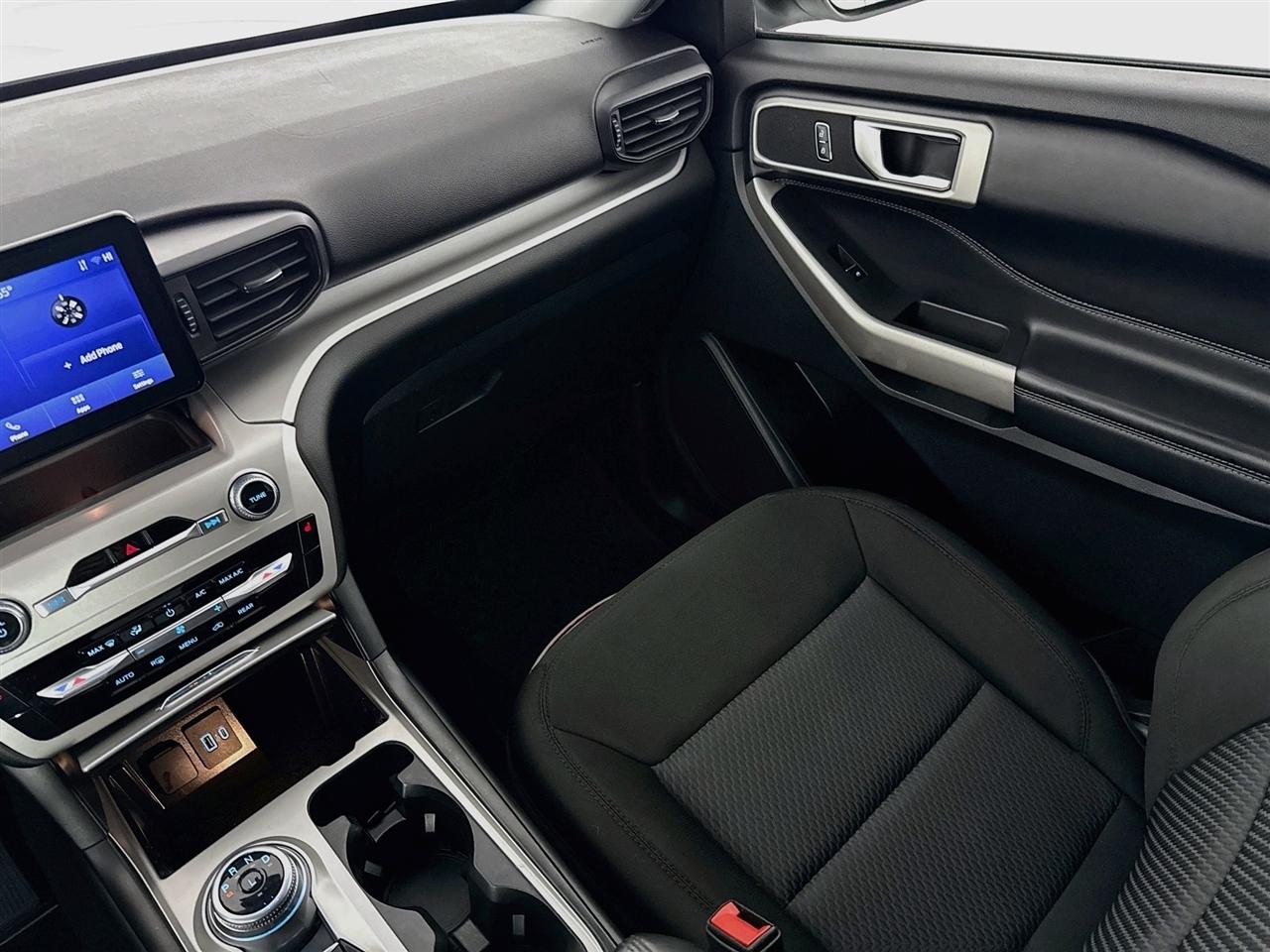 Ford Explorer XLT 4WD 2023