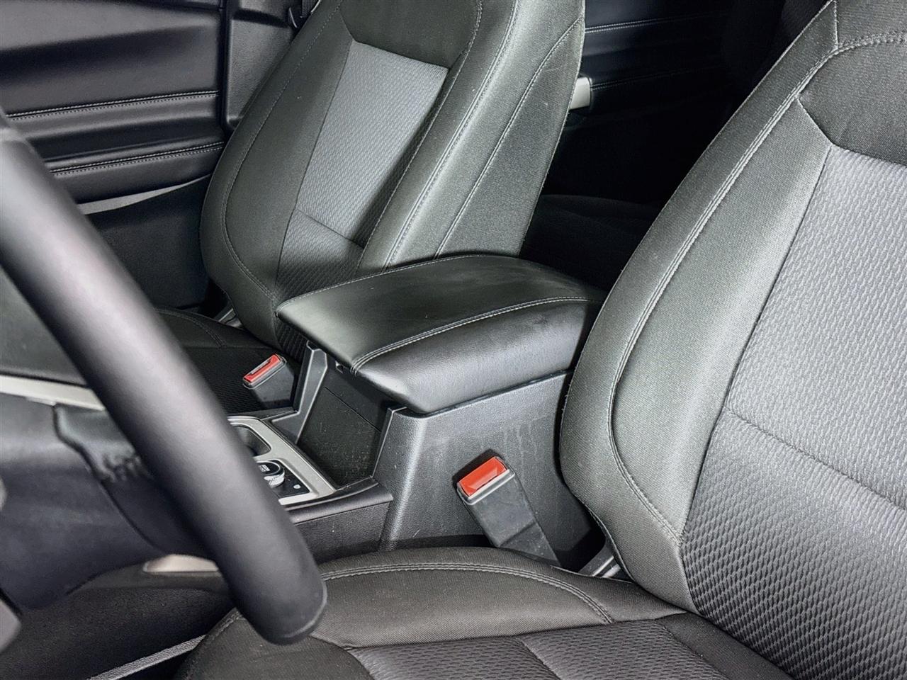 Ford Explorer XLT 4WD 2023