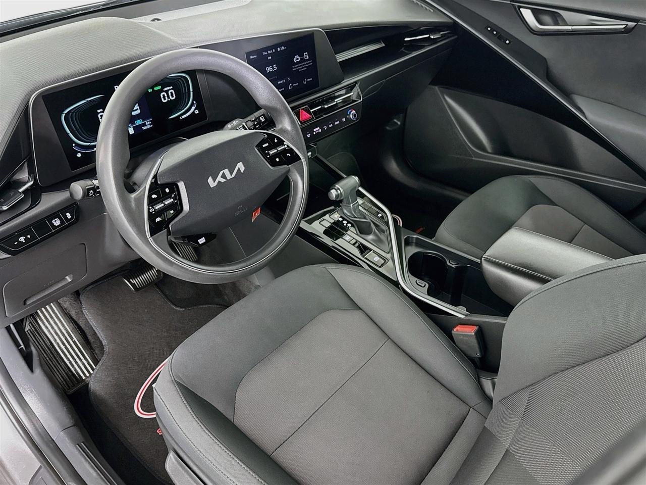 Kia Niro LX FWD 2023