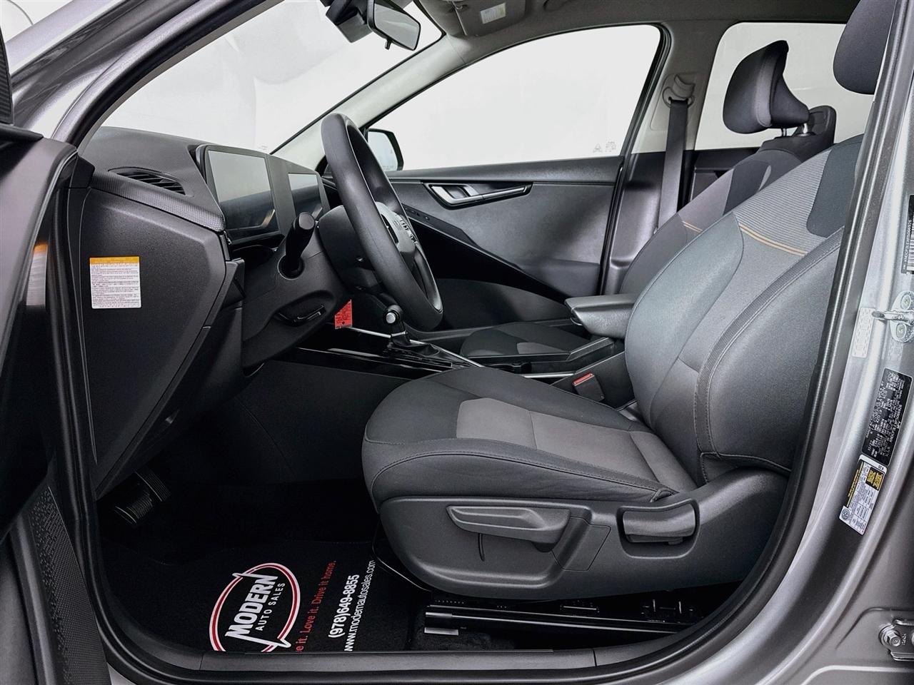 Kia Niro LX FWD 2023