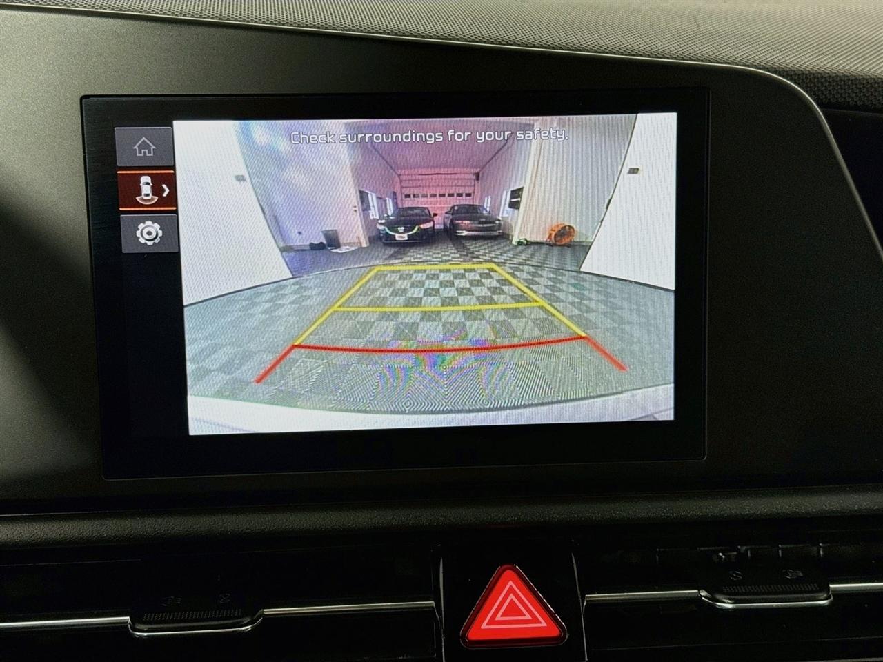 Kia Niro LX FWD 2023