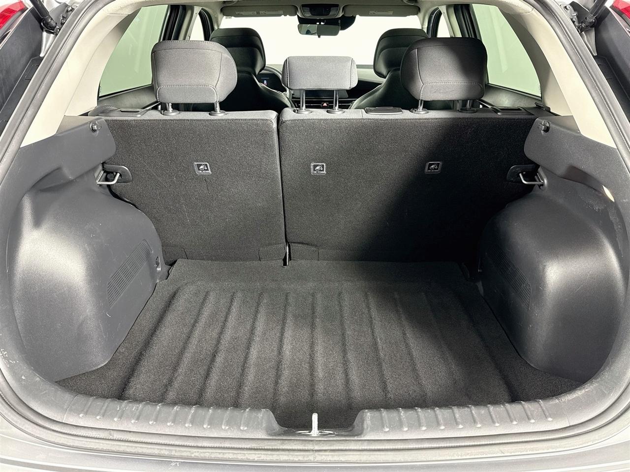Kia Niro LX FWD 2023