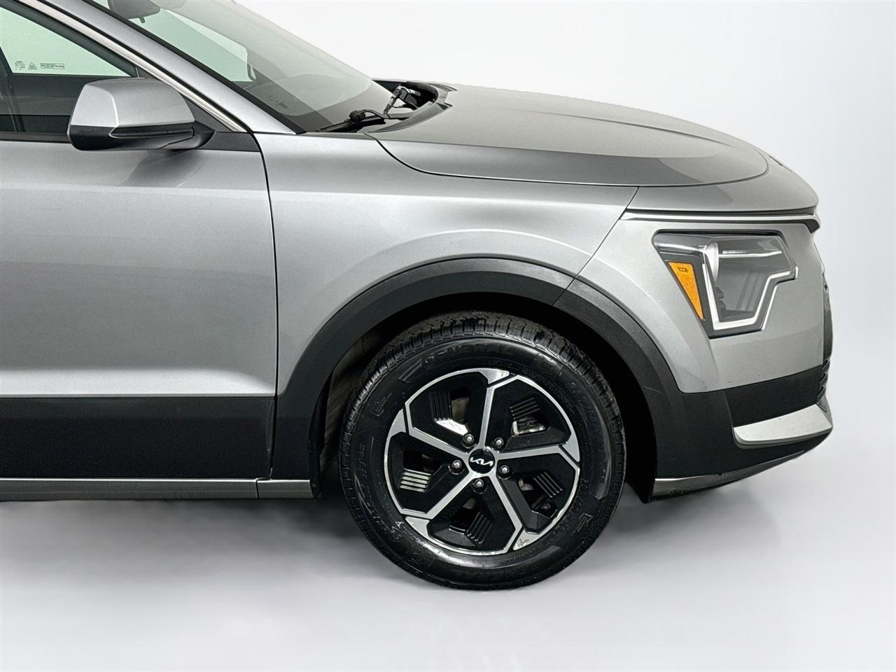 Kia Niro LX FWD 2023