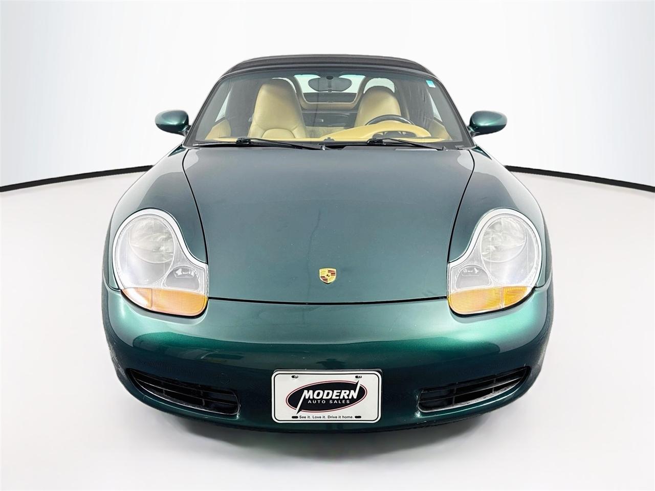 Porsche Boxster 2dr Roadster 5-Spd Manual 2002