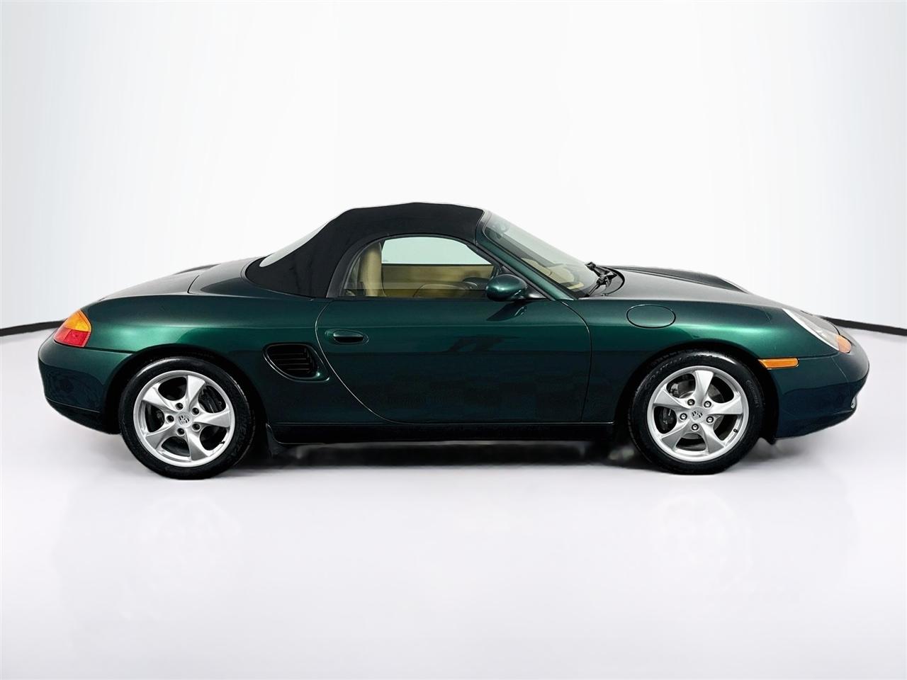 Porsche Boxster 2dr Roadster 5-Spd Manual 2002