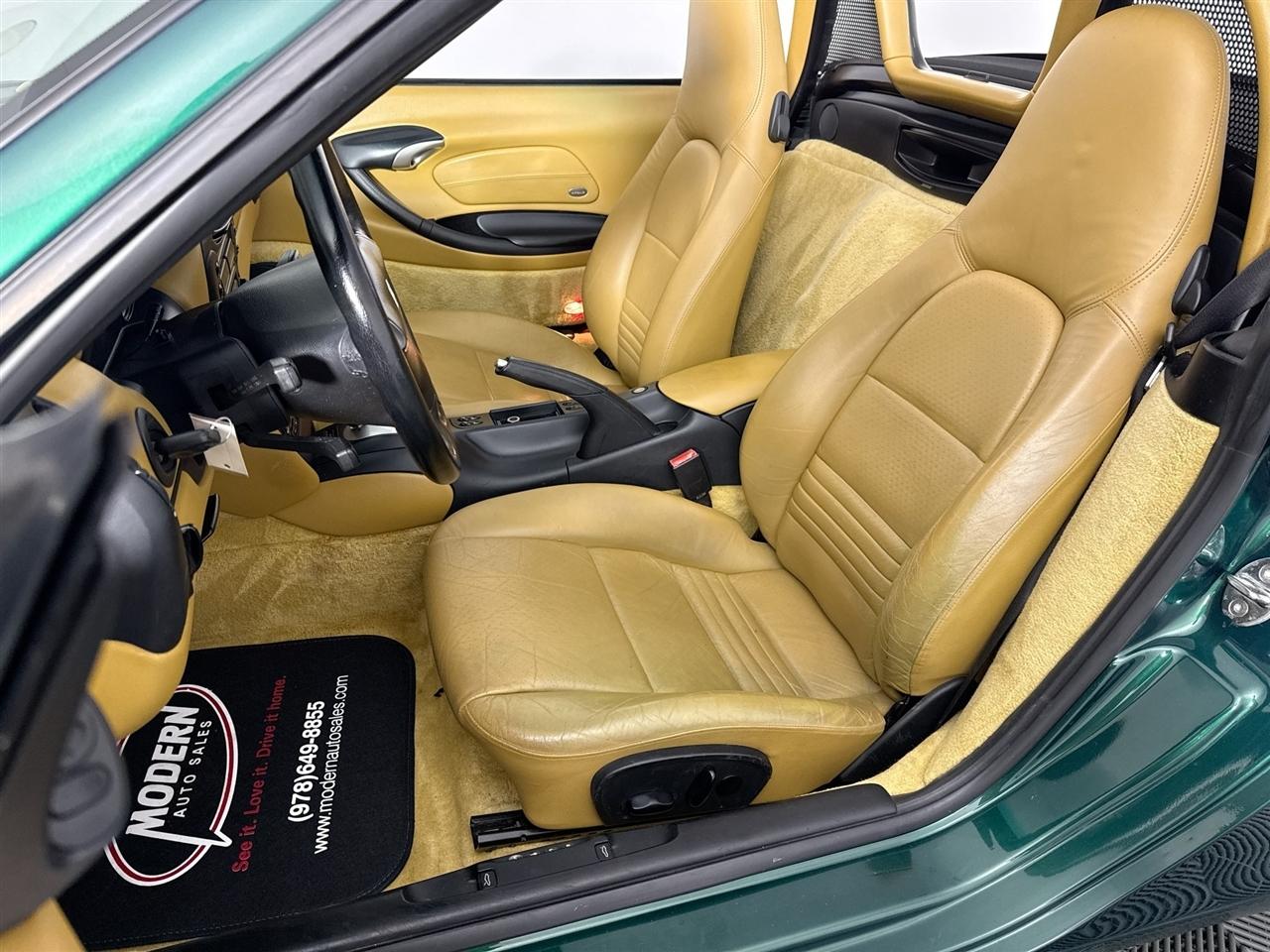 Porsche Boxster 2dr Roadster 5-Spd Manual 2002