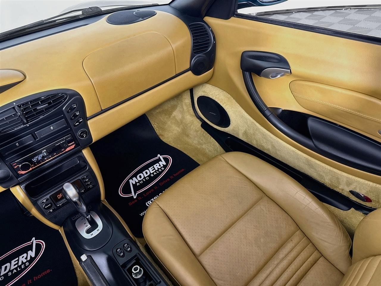 Porsche Boxster 2dr Roadster 5-Spd Manual 2002