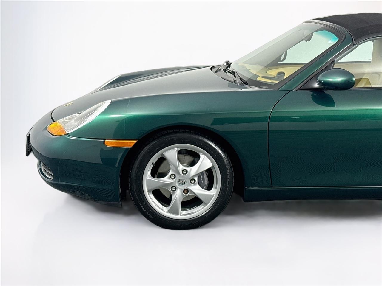 Porsche Boxster 2dr Roadster 5-Spd Manual 2002