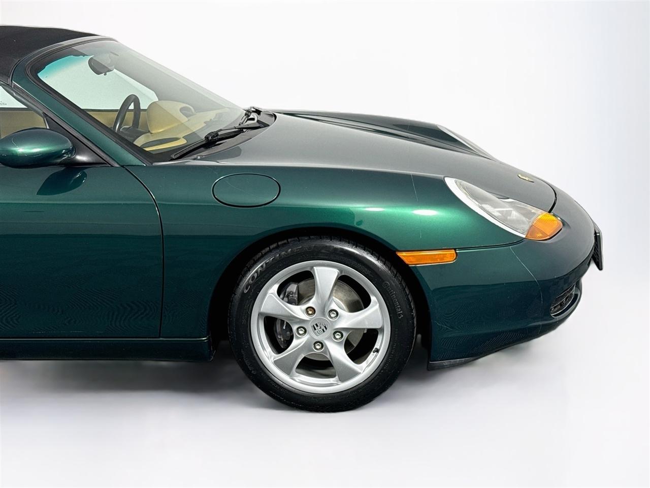Porsche Boxster 2dr Roadster 5-Spd Manual 2002