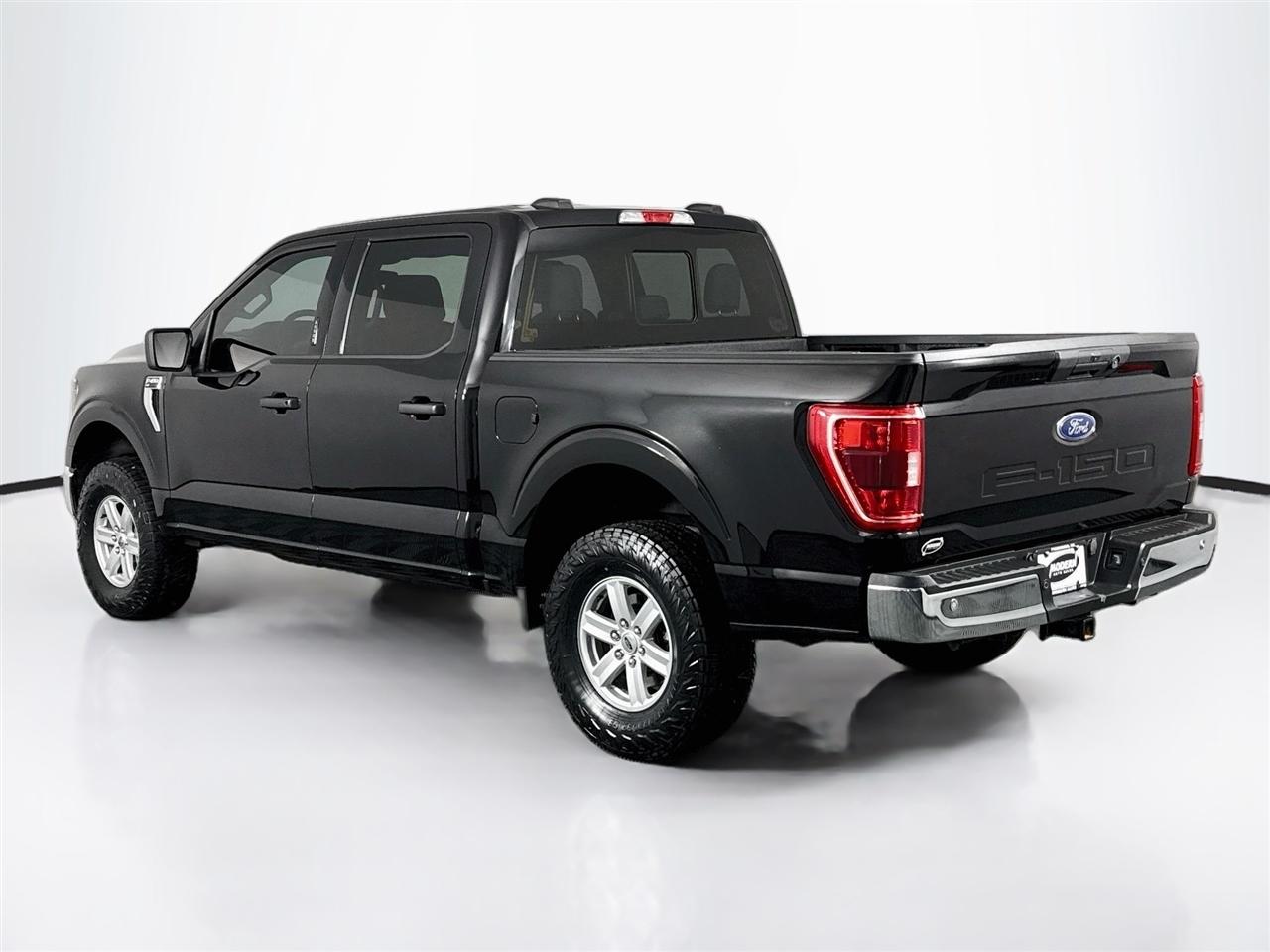 Ford F-150 Lariat 4WD SuperCrew 5.5' Box 2023
