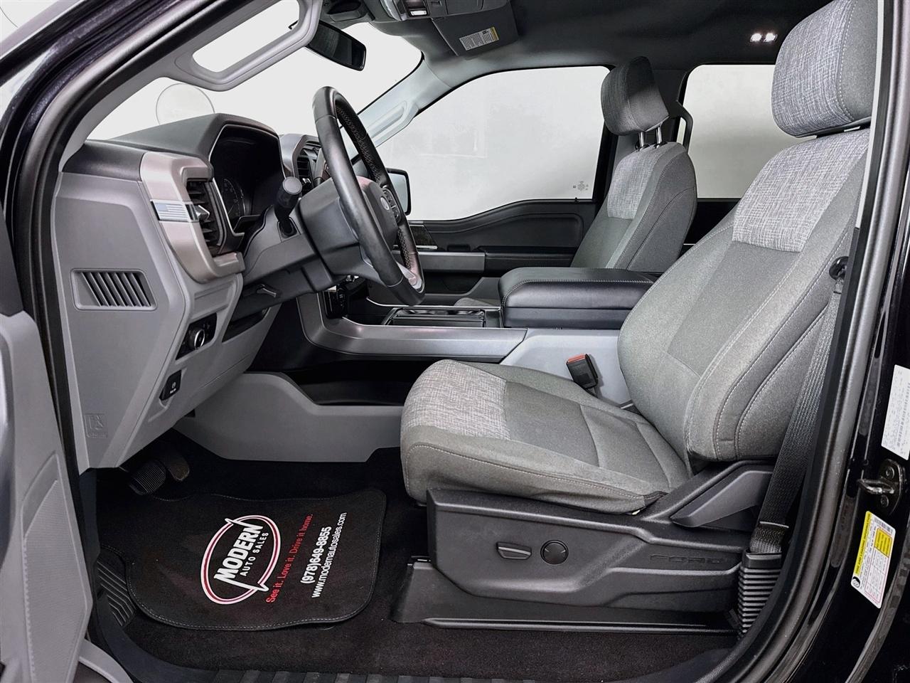 Ford F-150 Lariat 4WD SuperCrew 5.5' Box 2023