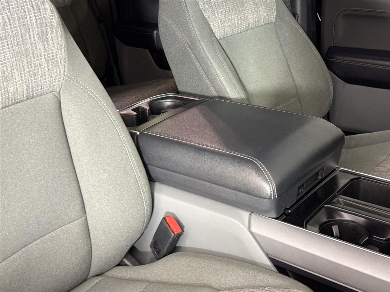 Ford F-150 Lariat 4WD SuperCrew 5.5' Box 2023