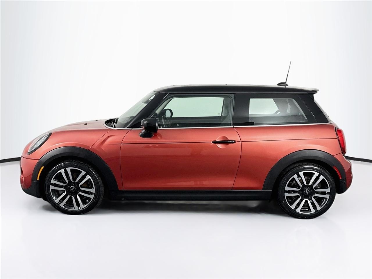 MINI Hardtop 2 Door Cooper S FWD 2021