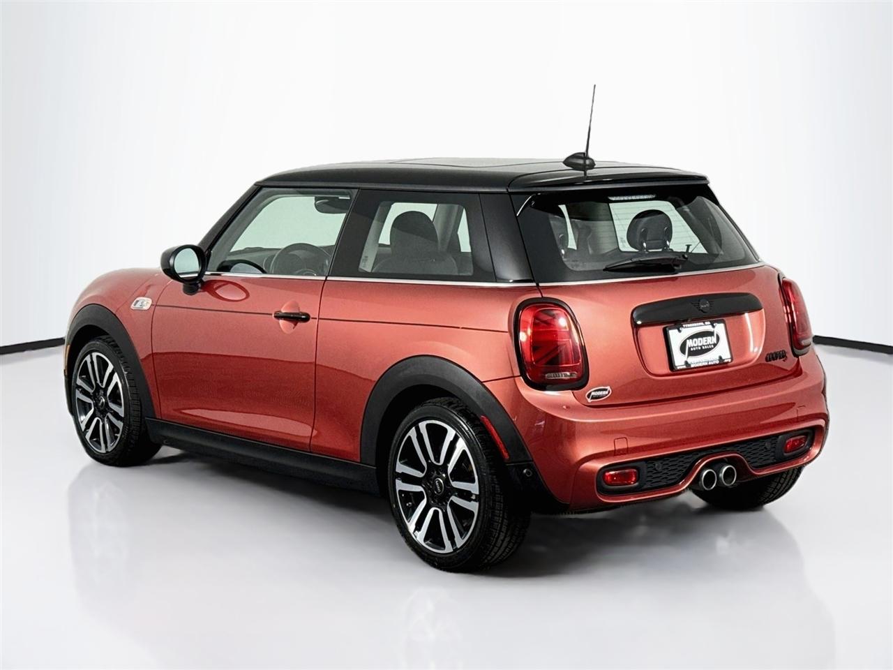 MINI Hardtop 2 Door Cooper S FWD 2021