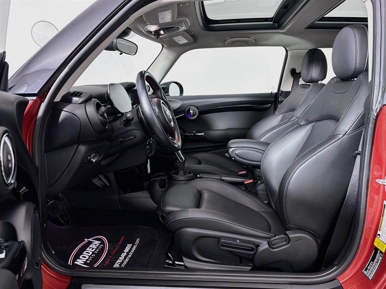 MINI Hardtop 2 Door Cooper S FWD 2021