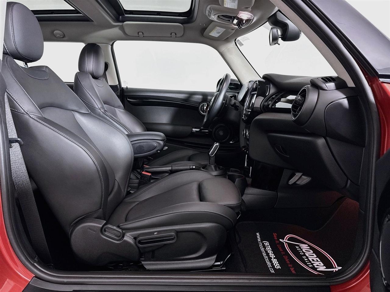 MINI Hardtop 2 Door Cooper S FWD 2021