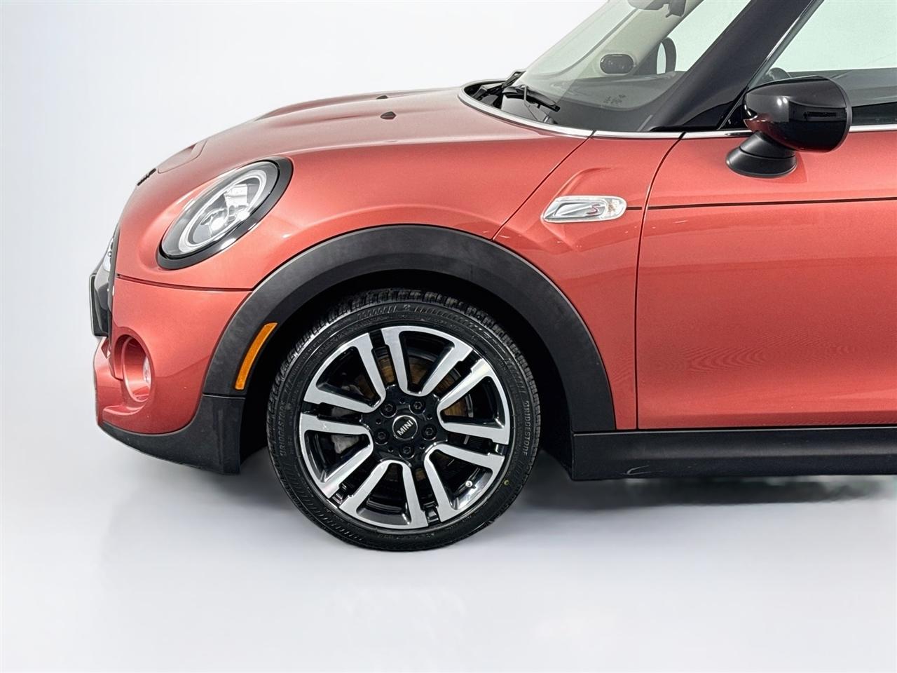 MINI Hardtop 2 Door Cooper S FWD 2021