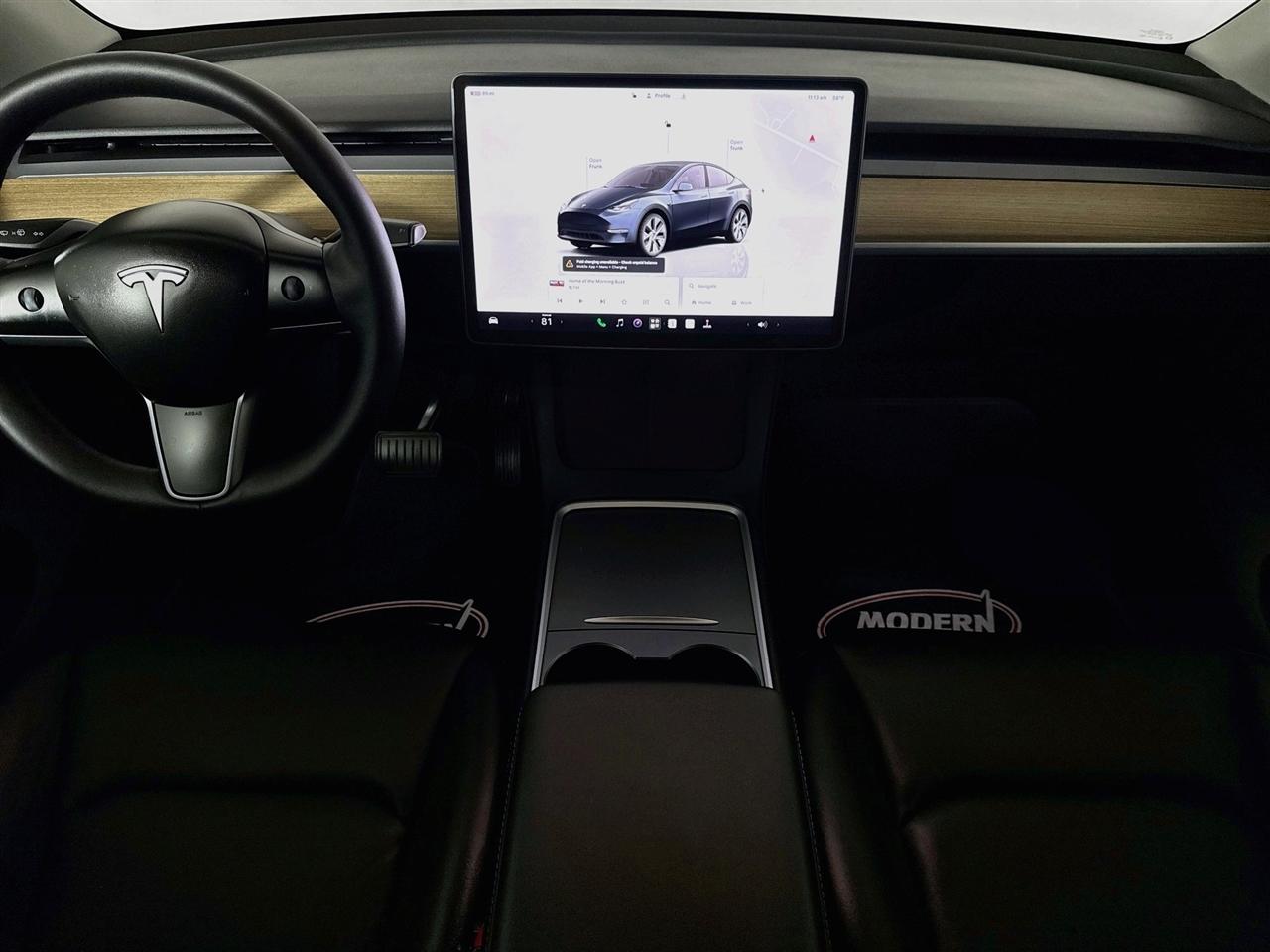 Tesla Model Y Long Range AWD 2024