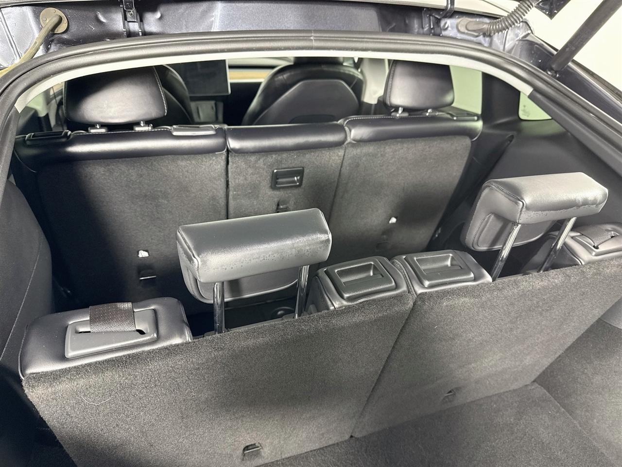 Tesla Model Y Long Range AWD 2024