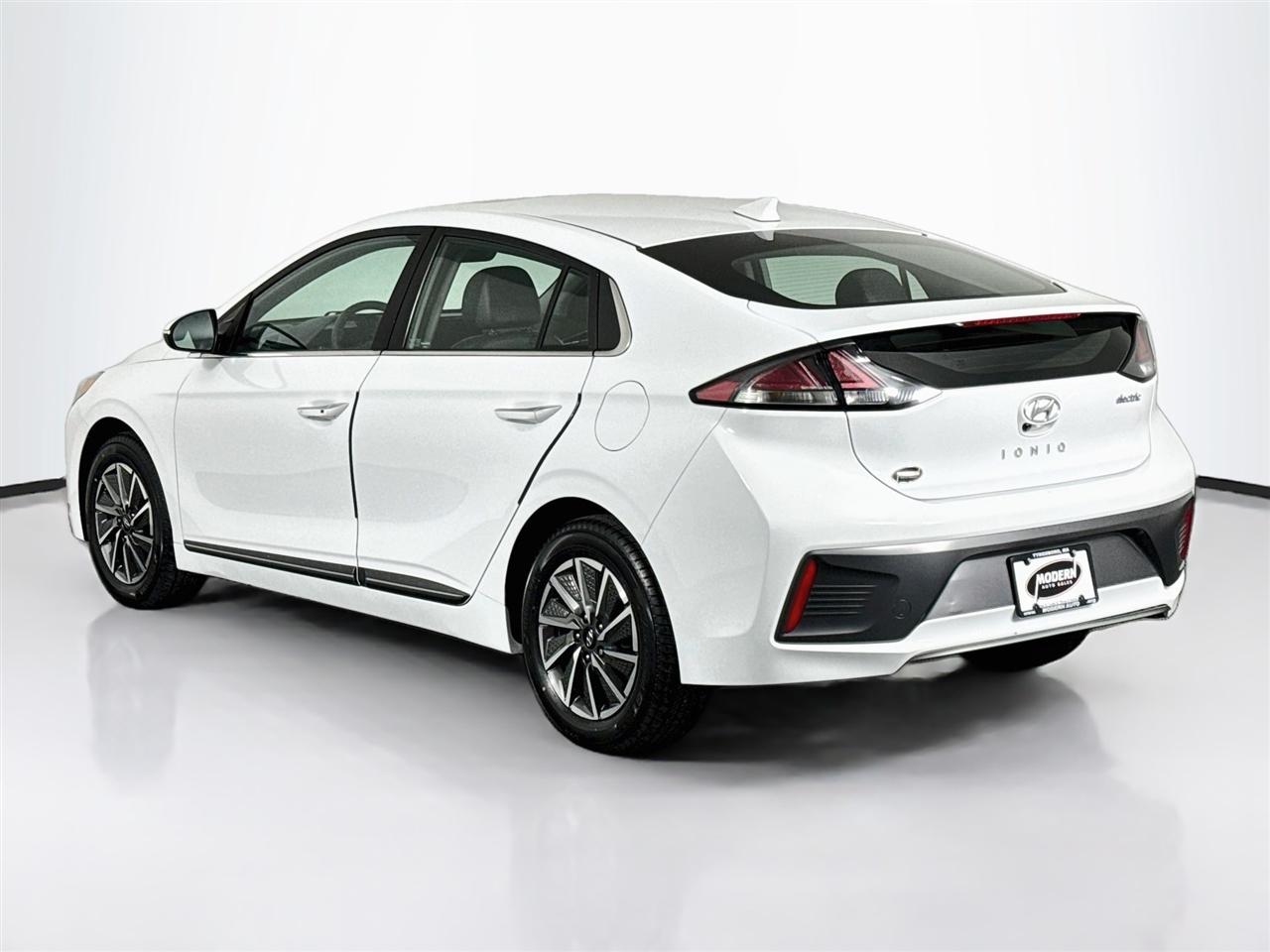 Hyundai Ioniq Electric Limited Hatchback 2021