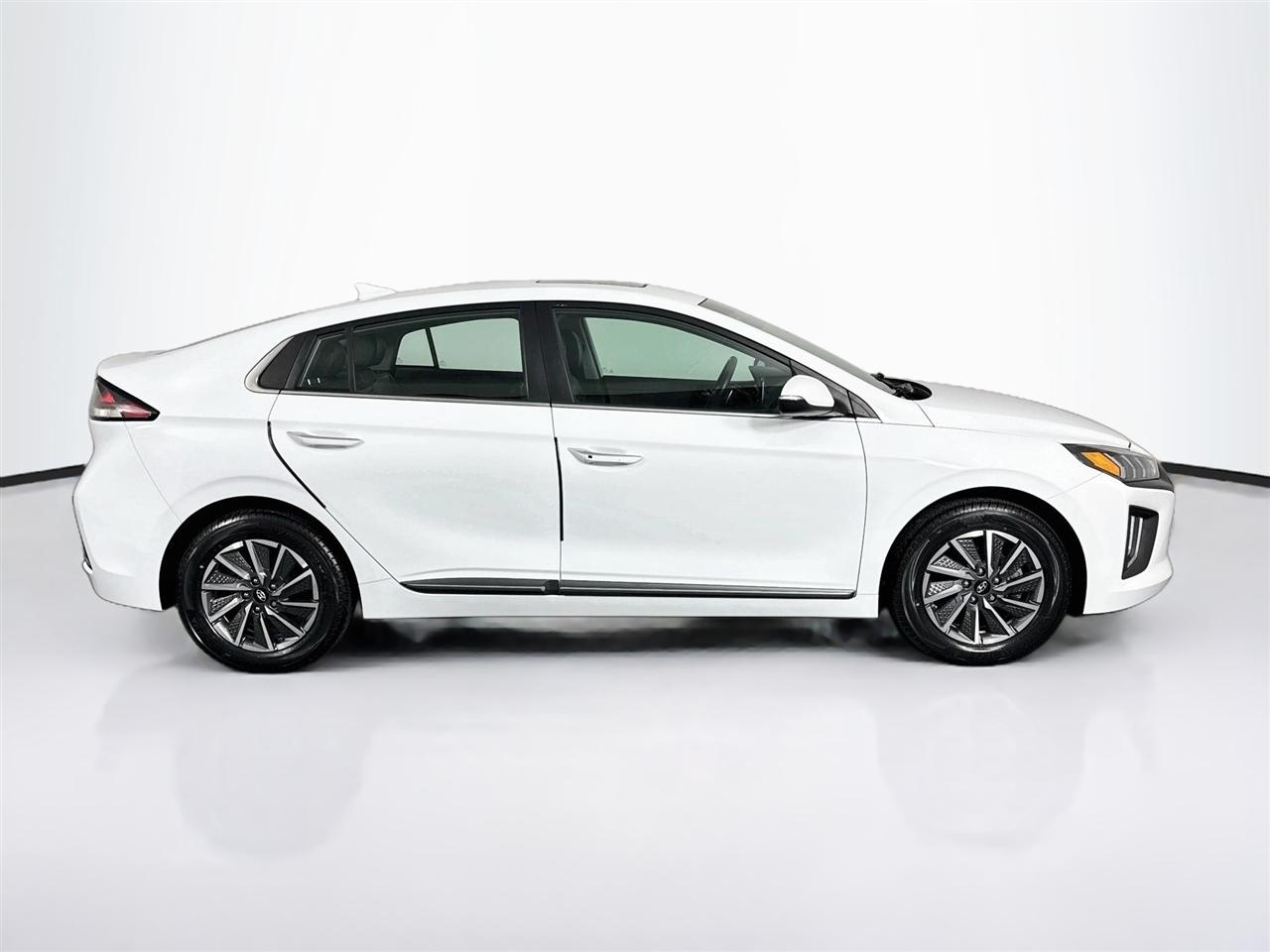 Hyundai Ioniq Electric Limited Hatchback 2021
