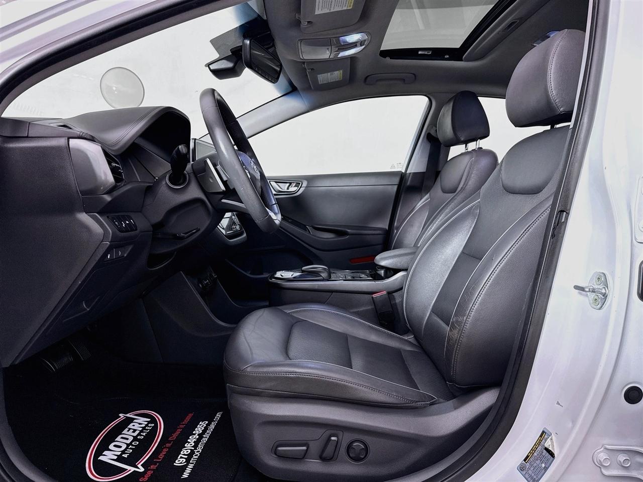 Hyundai Ioniq Electric Limited Hatchback 2021