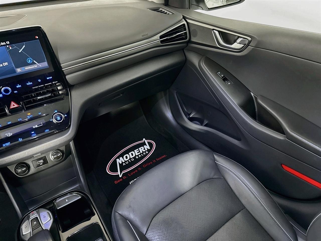 Hyundai Ioniq Electric Limited Hatchback 2021