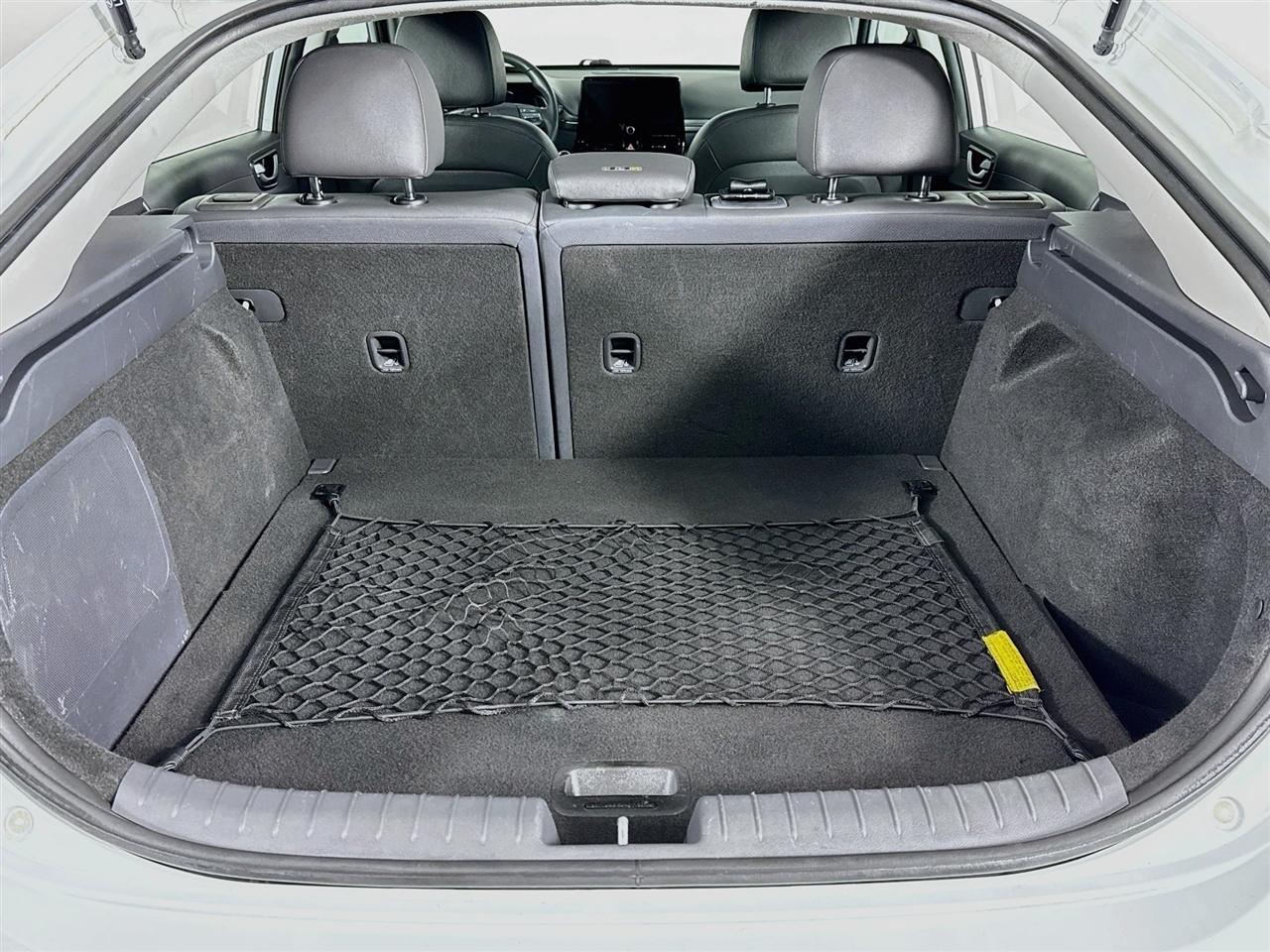 Hyundai Ioniq Electric Limited Hatchback 2021