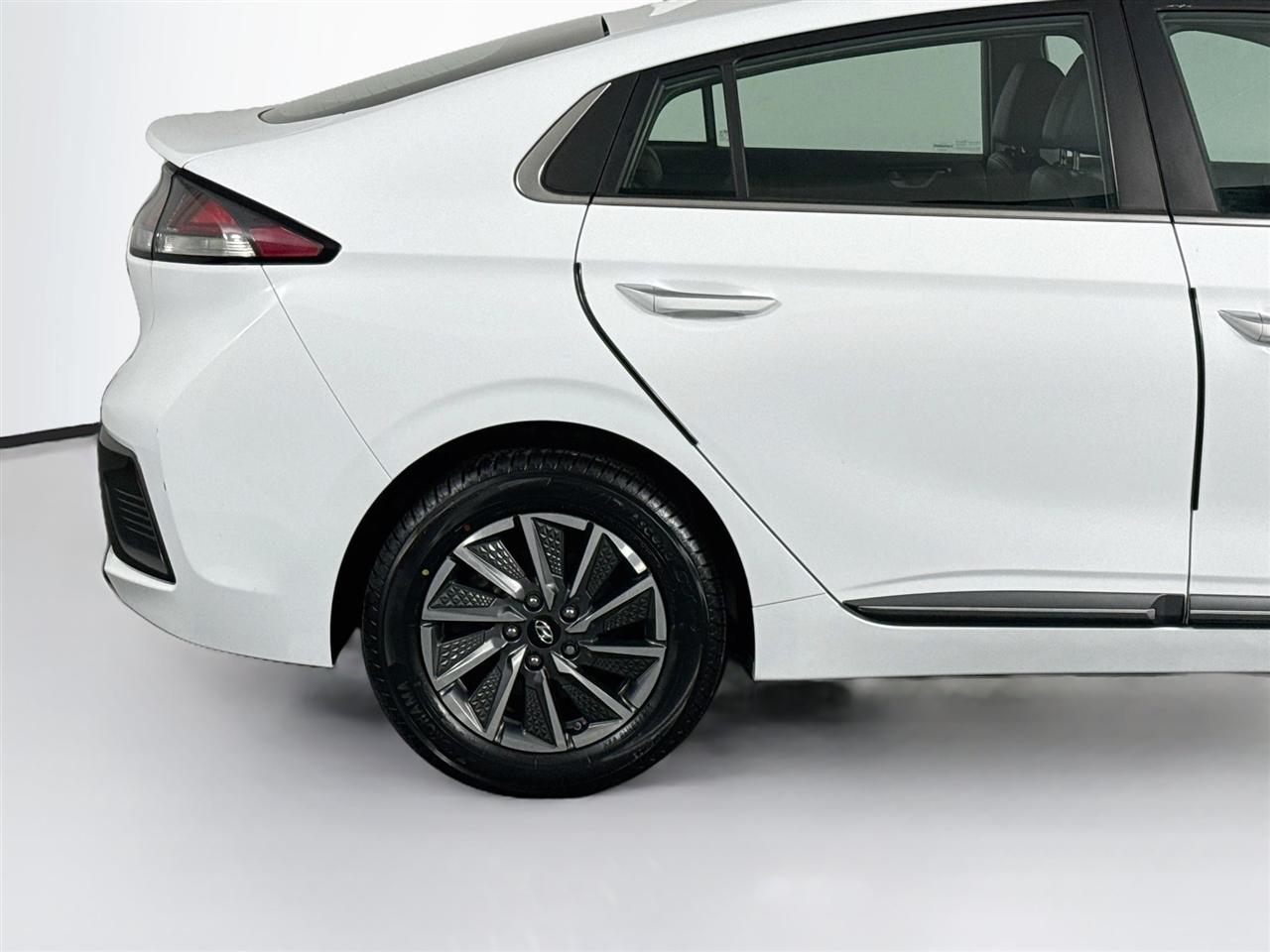 Hyundai Ioniq Electric Limited Hatchback 2021
