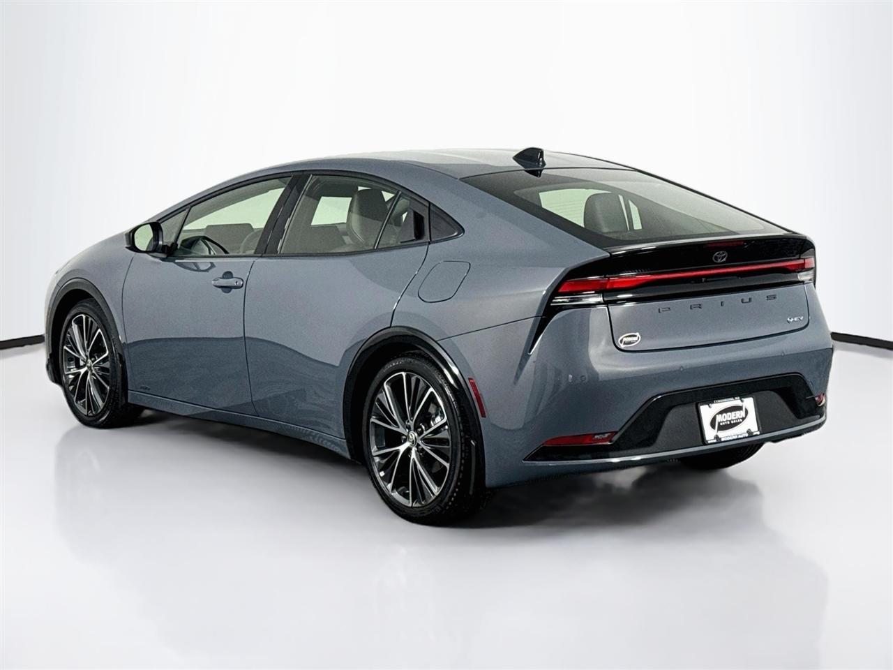 Toyota Prius Nightshade AWD (Natl) 2026