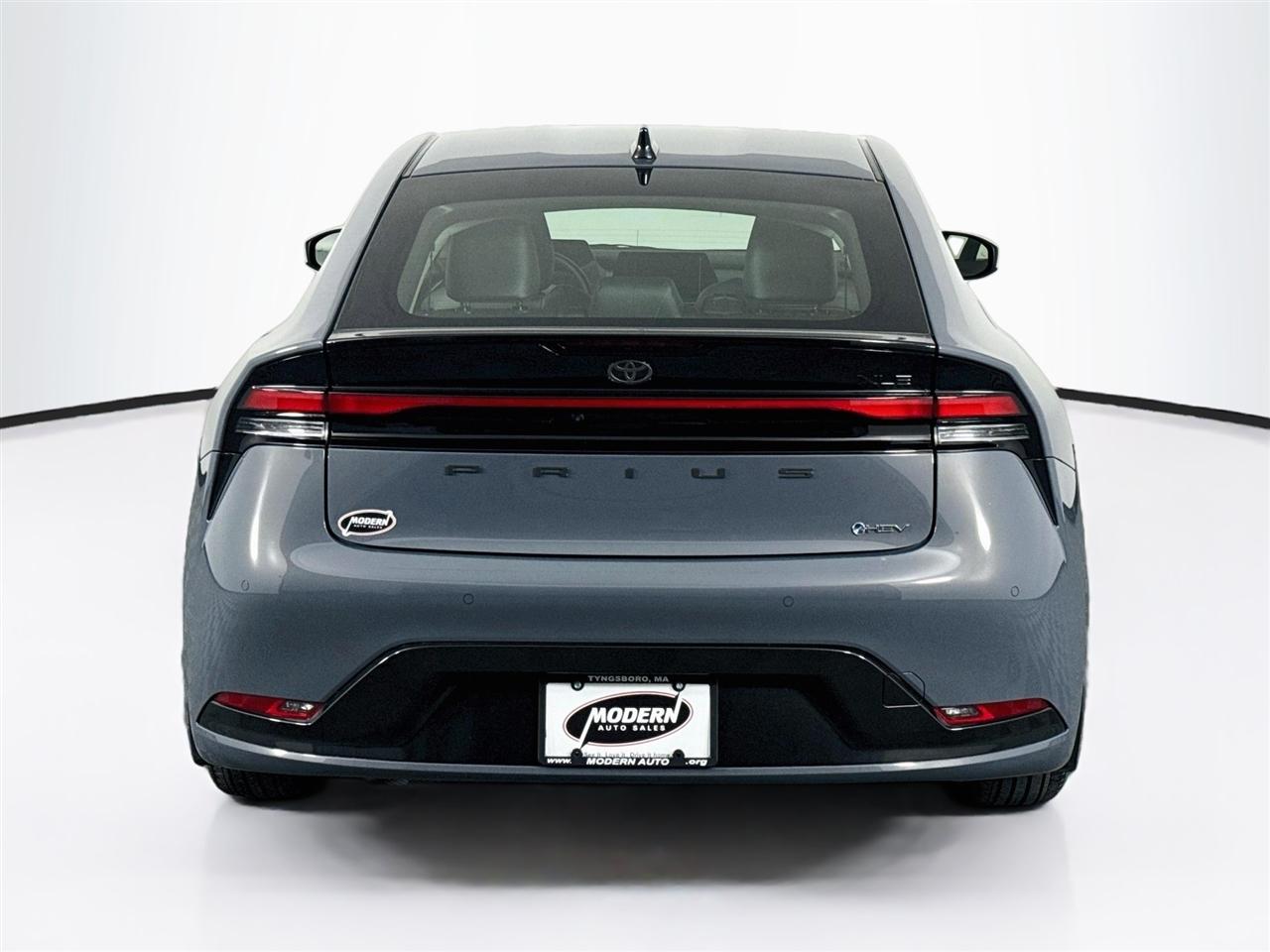Toyota Prius Nightshade AWD (Natl) 2026