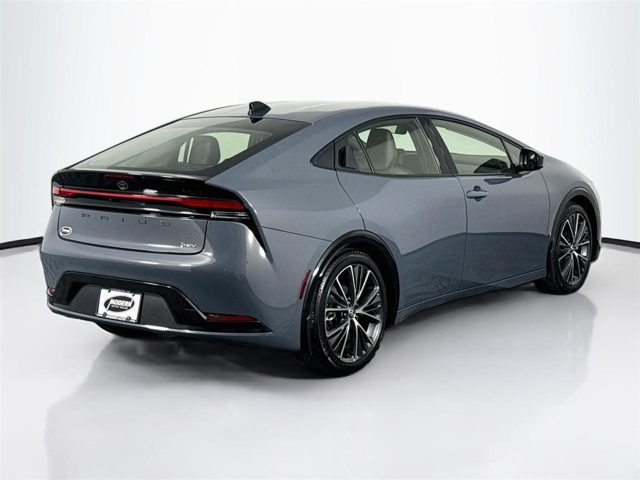 Toyota Prius Nightshade AWD (Natl) 2026