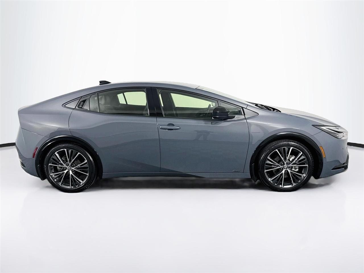 Toyota Prius Nightshade AWD (Natl) 2026