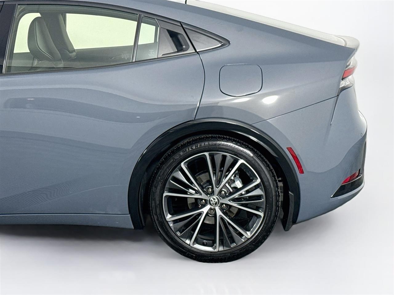 Toyota Prius Nightshade AWD (Natl) 2026
