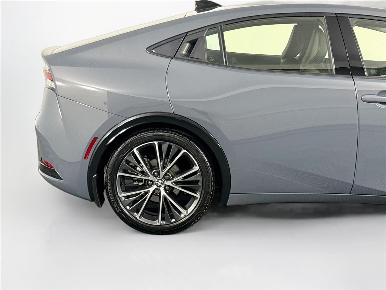 Toyota Prius Nightshade AWD (Natl) 2026