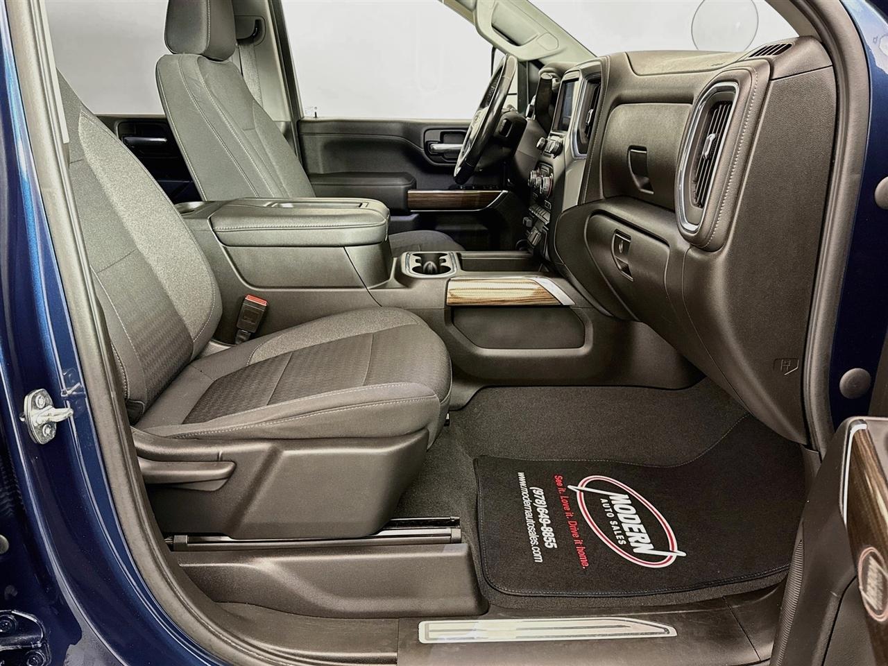 Chevrolet Silverado 2500HD 4WD Crew Cab 159" LT 2021