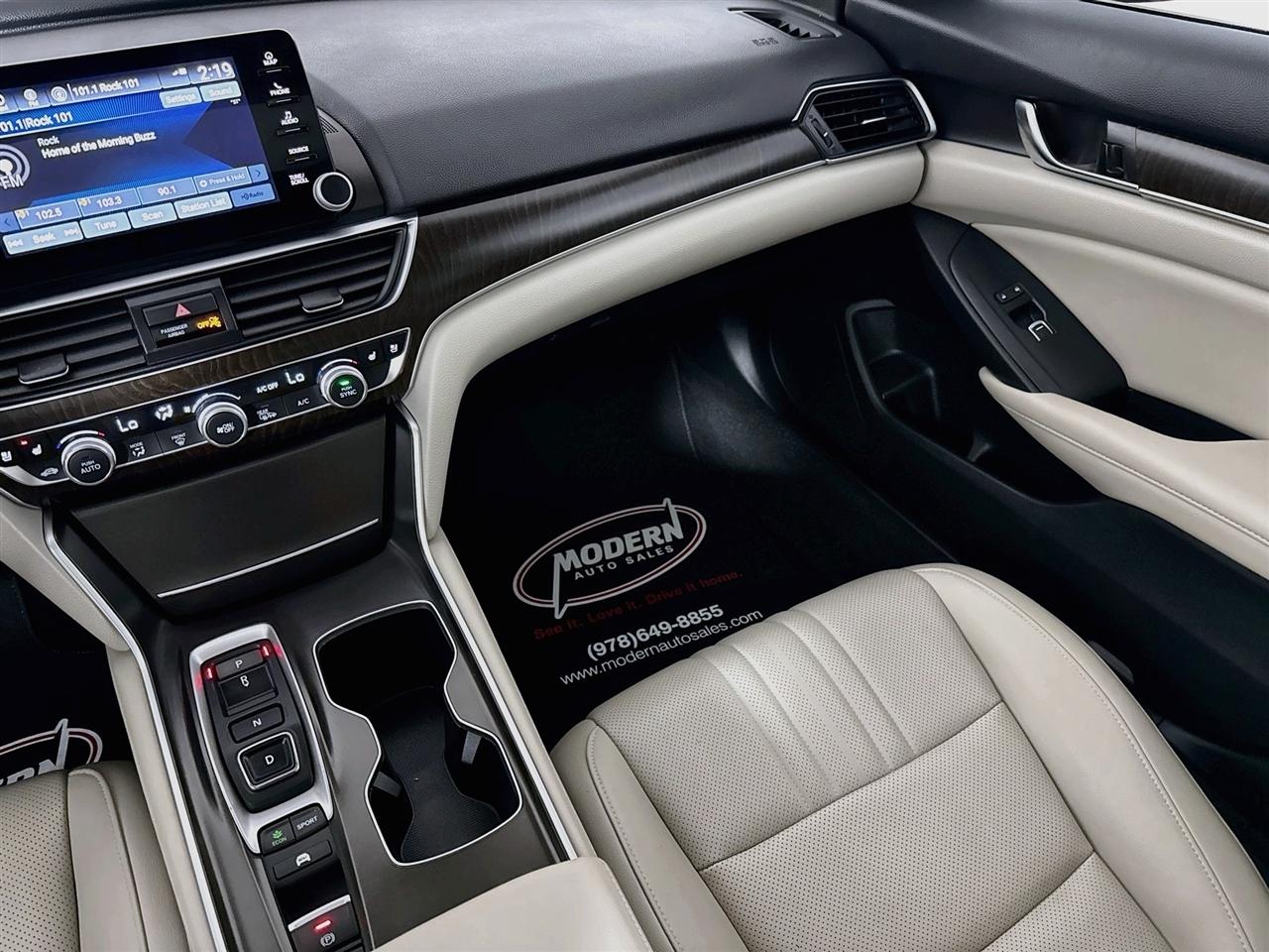 Honda Accord Hybrid Touring Sedan 2022