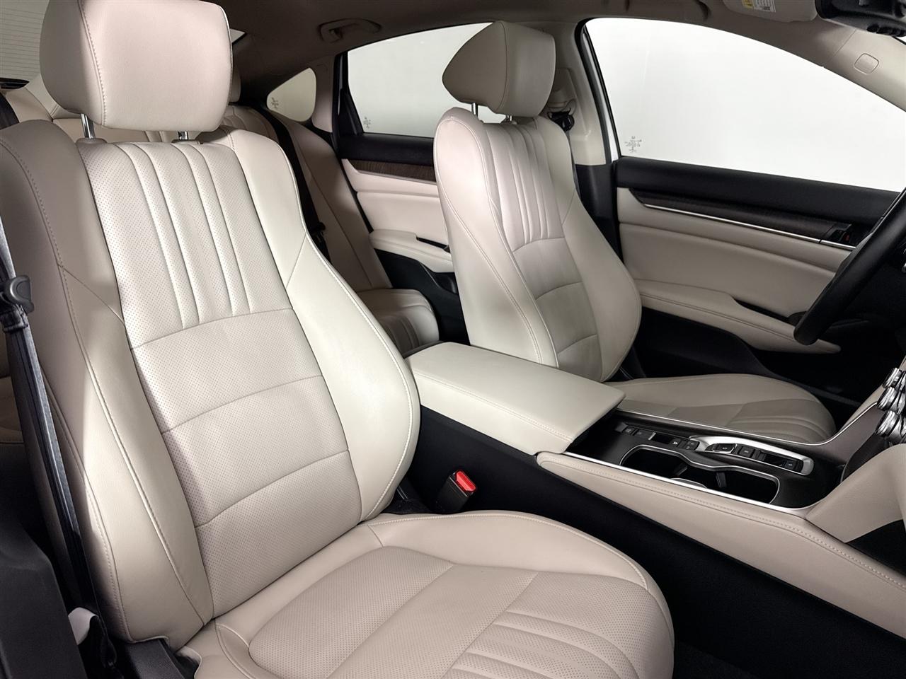 Honda Accord Hybrid Touring Sedan 2022