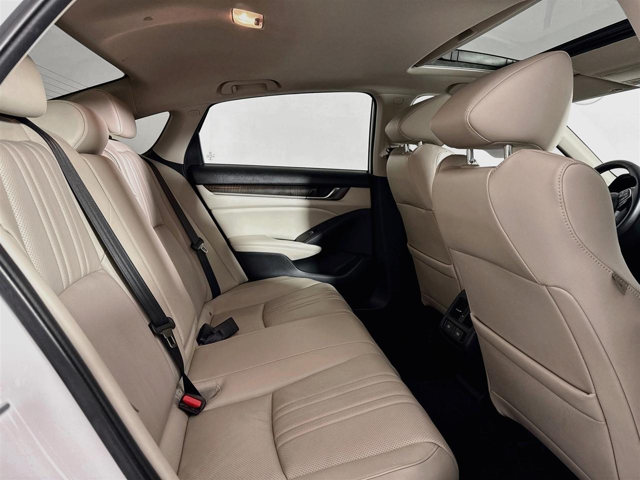 Honda Accord Hybrid Touring Sedan 2022