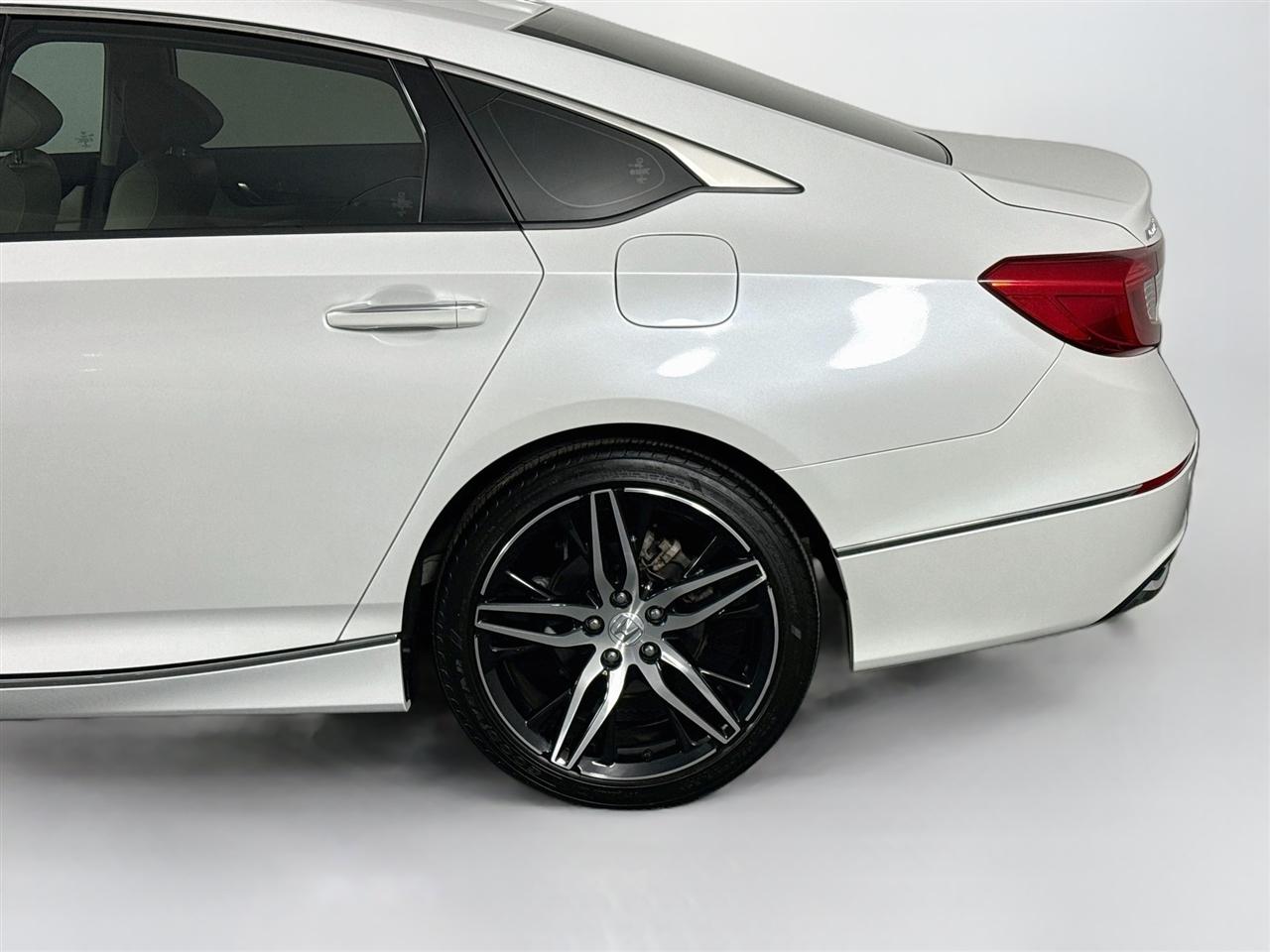 Honda Accord Hybrid Touring Sedan 2022
