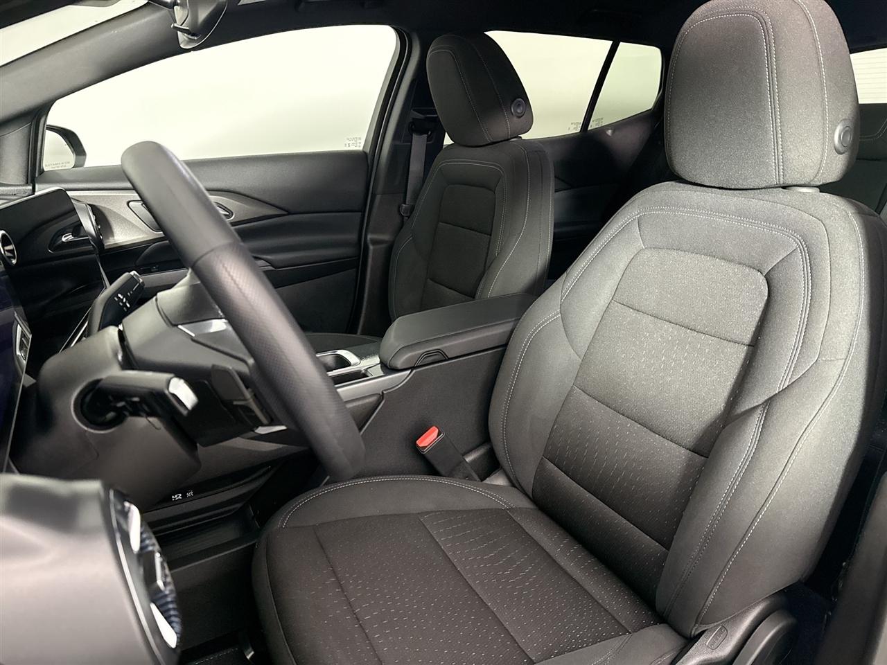 Chevrolet Equinox EV 4dr LT NA *Ltd Avail* 2025