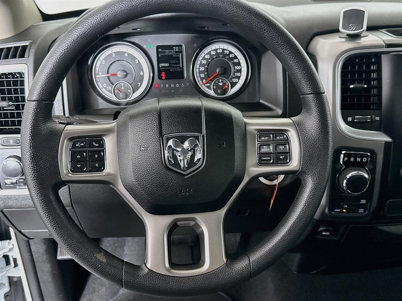 RAM 1500 Classic SLT 4x4 Reg Cab 8' Box 2022