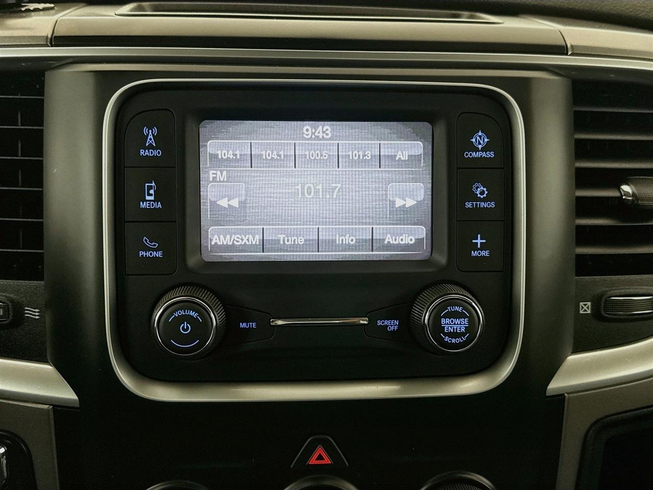 RAM 1500 Classic SLT 4x4 Reg Cab 8' Box 2022