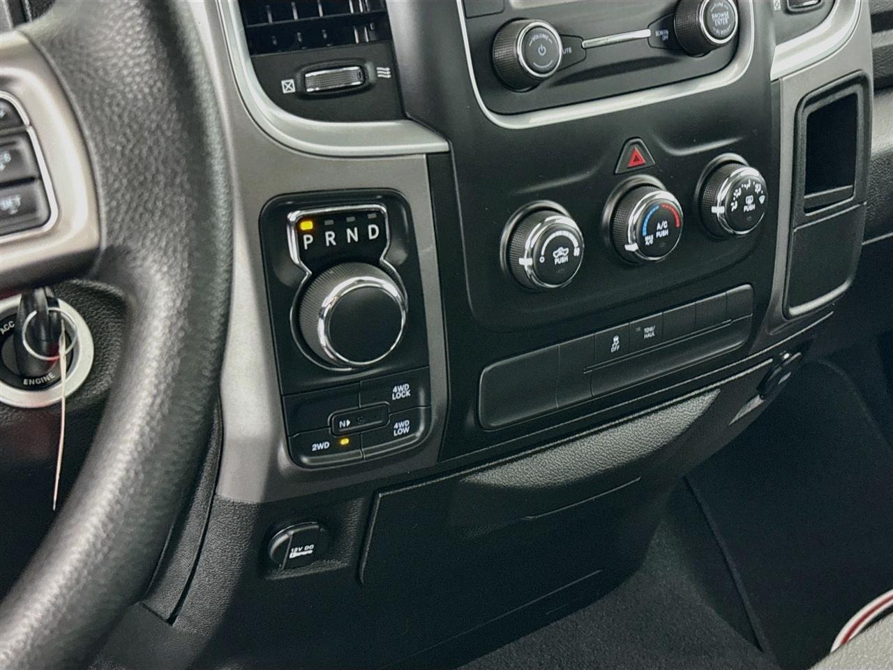 RAM 1500 Classic SLT 4x4 Reg Cab 8' Box 2022