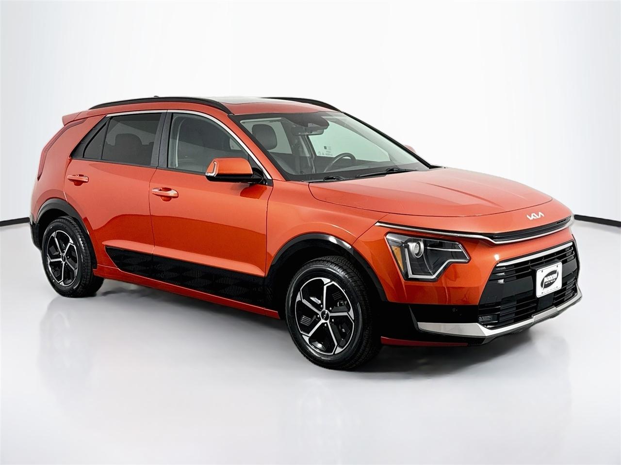 Kia Niro SX FWD 2023